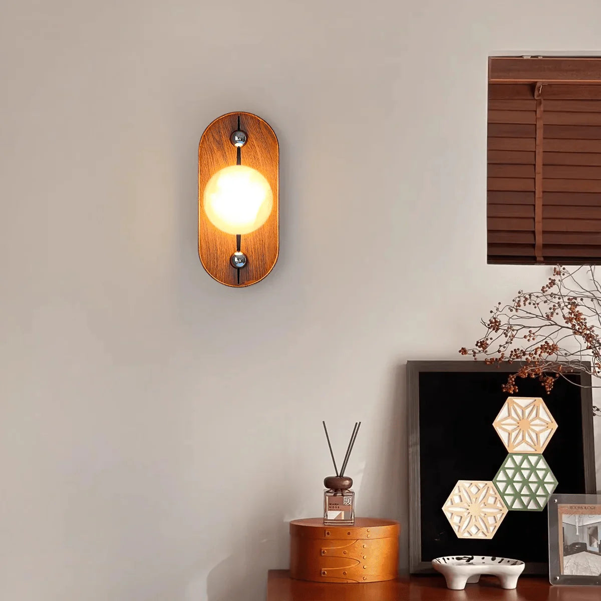 Koyan Alabaster Wall Lamp - Pre Order