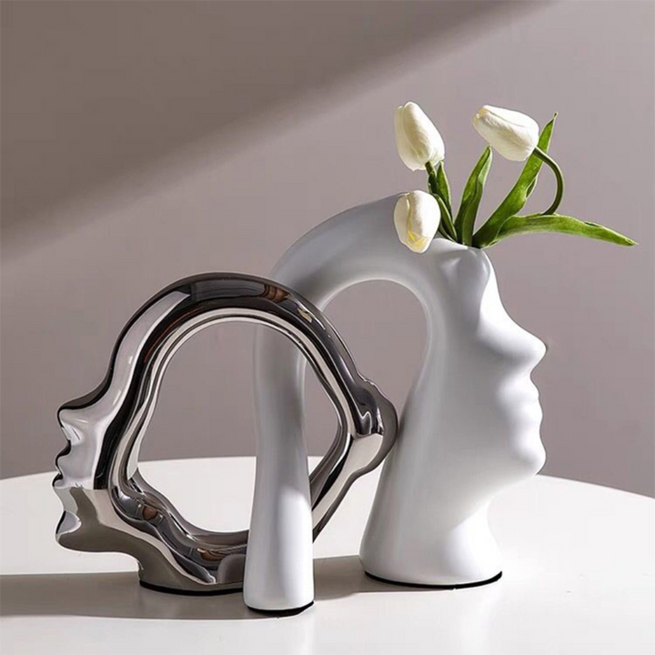 Artistic affection head styled flower vase for home decoration