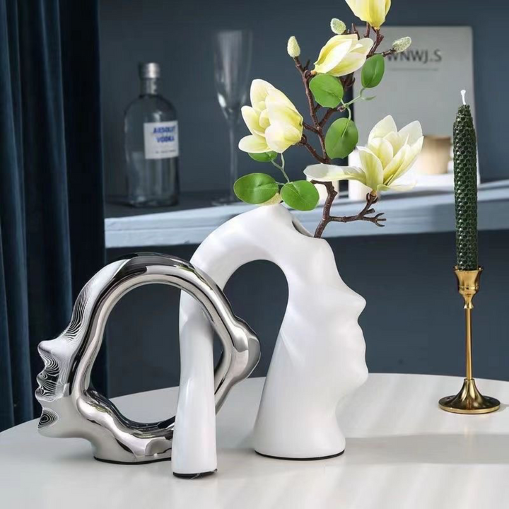 Decorative ceramic flower vase with affection head design