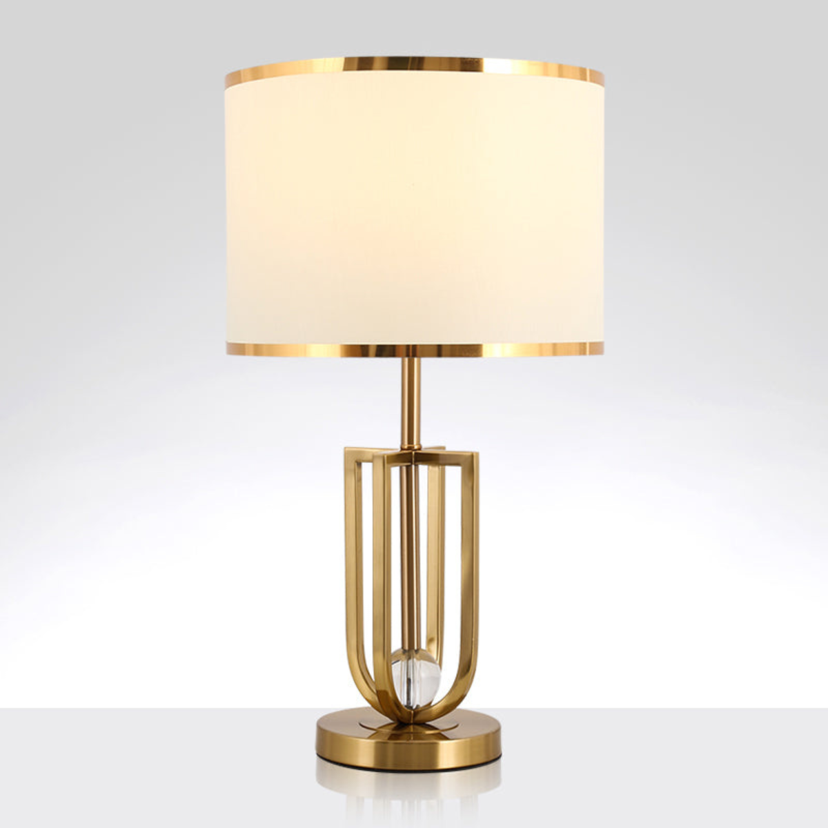 Amanda-Metal-Based-Modern-Table-Lamp-1