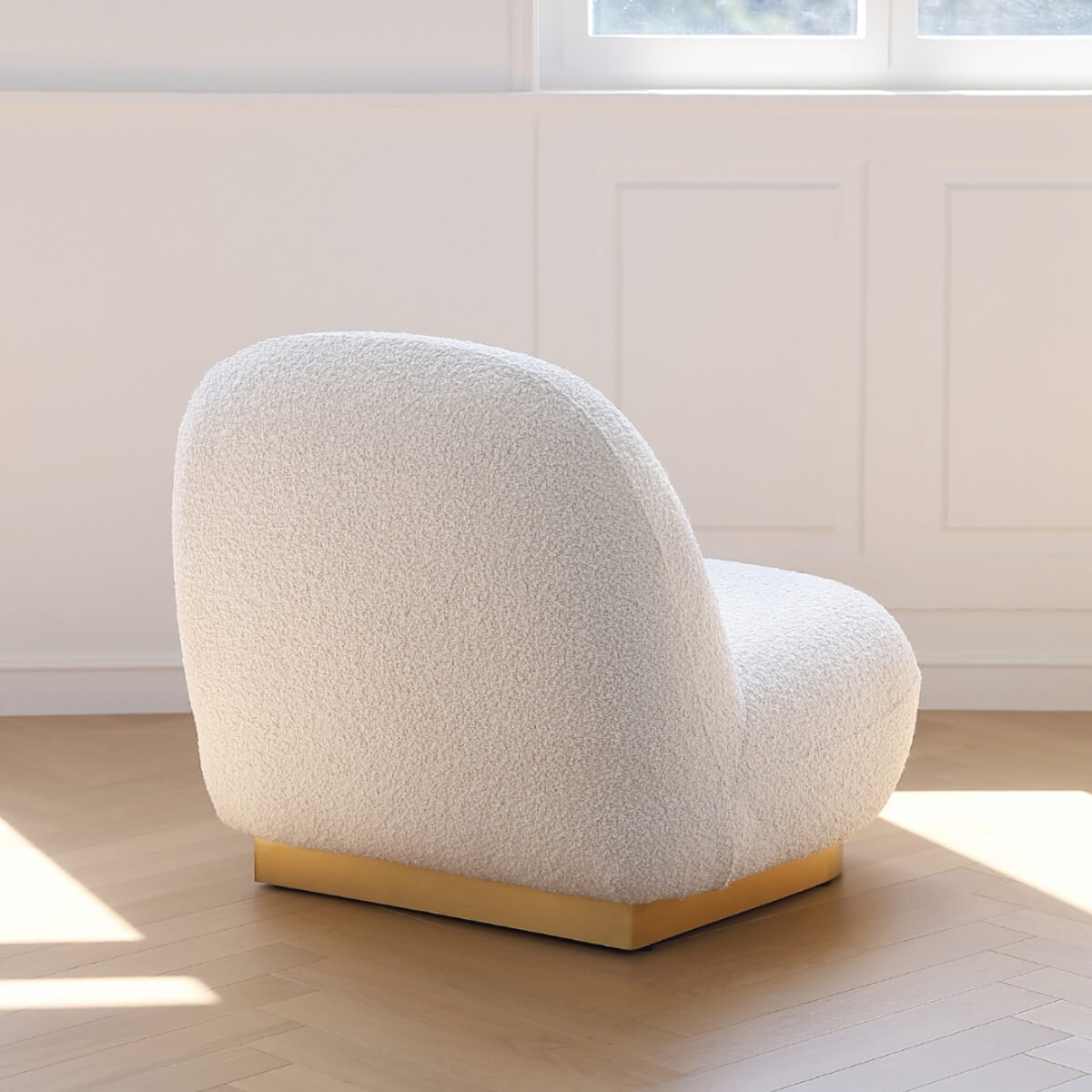 Cloud- Swivel Lounge Chair (Custom made)