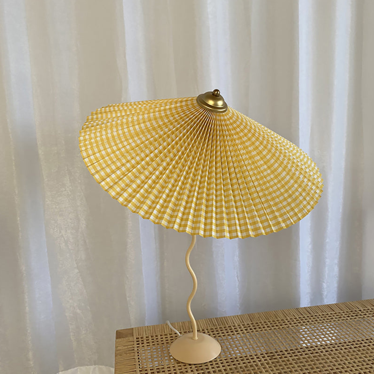 Folded-Shade-Modern-Table-Lamp-2