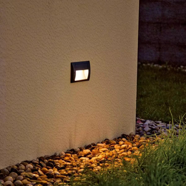 GRANT outdoor LED wall lamp – sleek modern design for exterior lighting with durable finish and energy-efficient illumination.