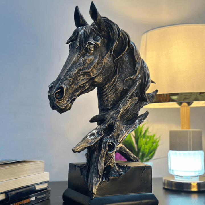 Resin-crafted horse head statue for modern interior styling