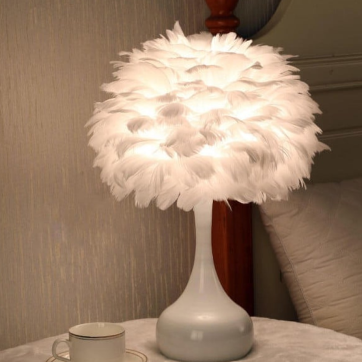 Modern-Feature-Table-Lamp-2