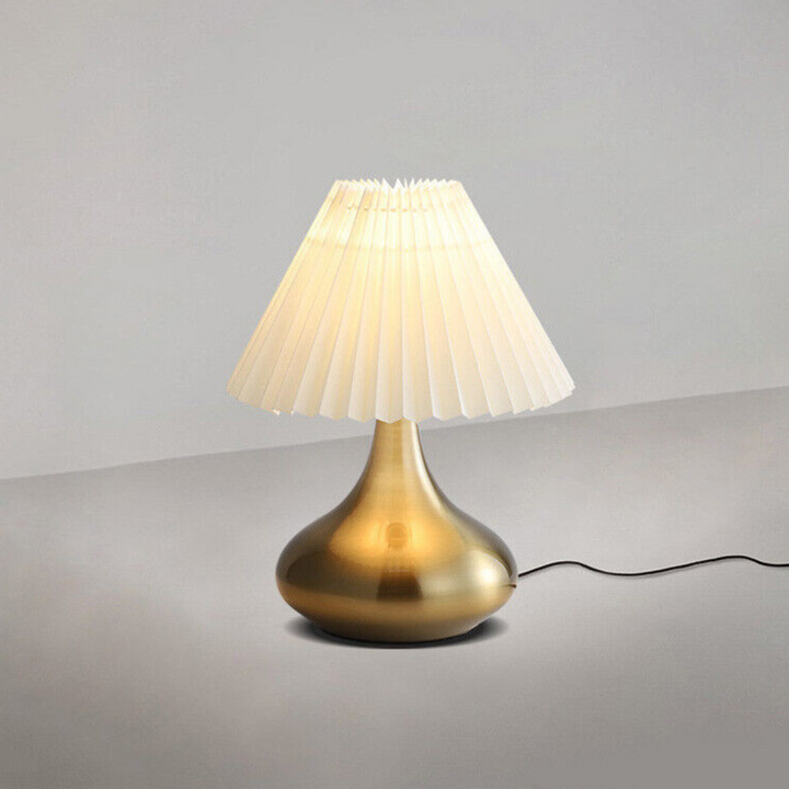 Mushroom-shaped modern bedside table lamp with wrought iron body, durable and rust-resistant design