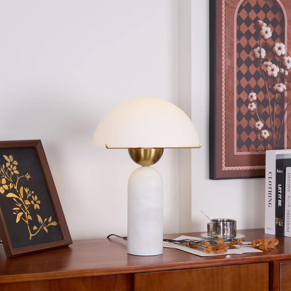 Peono Alabaster Table Lamp - Pre Order