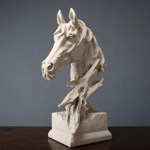White resin horse head ornament with smooth finish