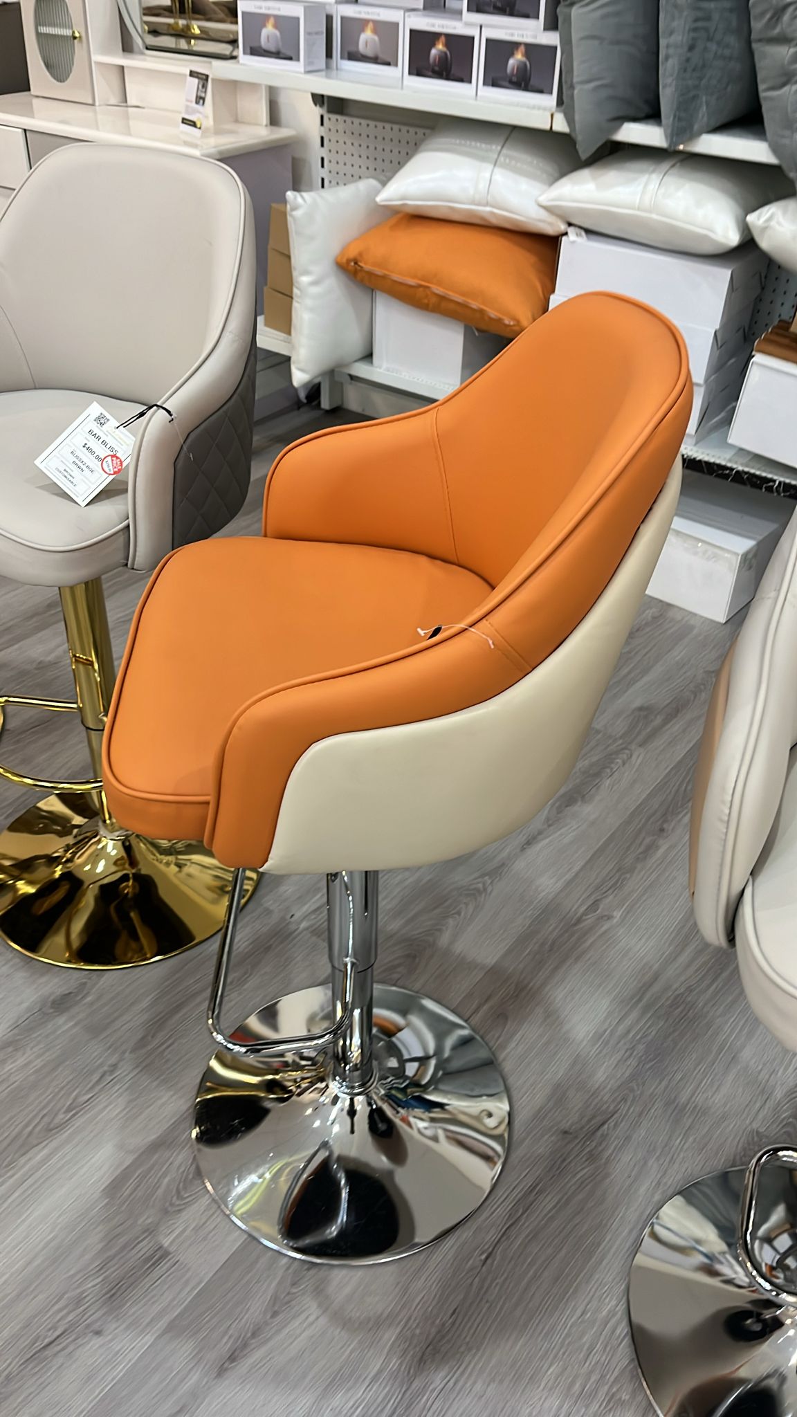 Adjustable bar stool with modern design, featuring counter-height seating and ergonomic support for kitchen or bar use
