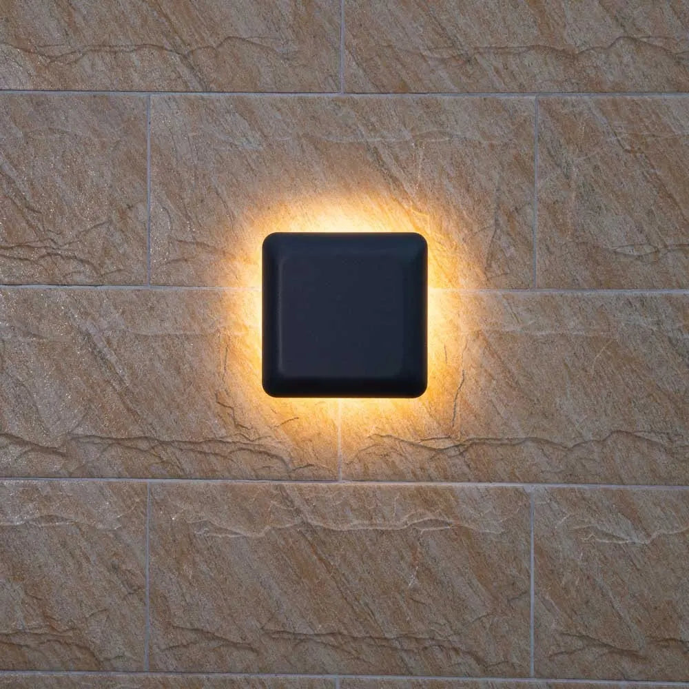 Front view of AMBER ARC LED Wall Light – Elegant, energy-efficient design providing warm illumination for both indoor and outdoor spaces.