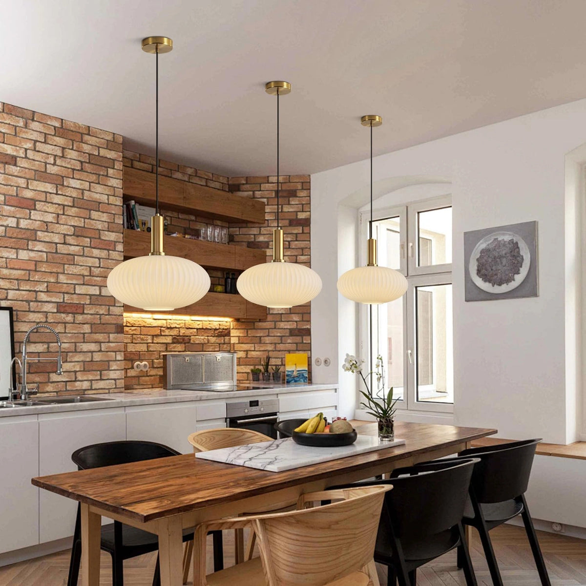 30 cm cozy glow pendant light with matte gold shade, perfect for dining room illumination