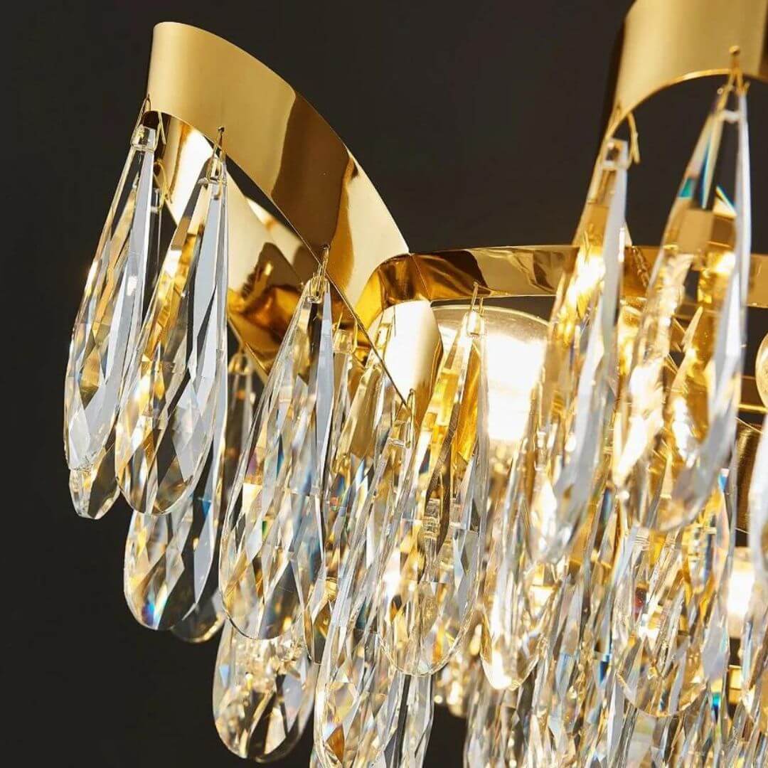 Crystal Close-Up View of Lantern Crystal Chandelier Light – Elegant Modern Lighting Design