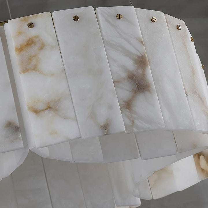 Luxe Alabaster Brass ceiling lamp – detailed view of marble in modern elegant hanging light