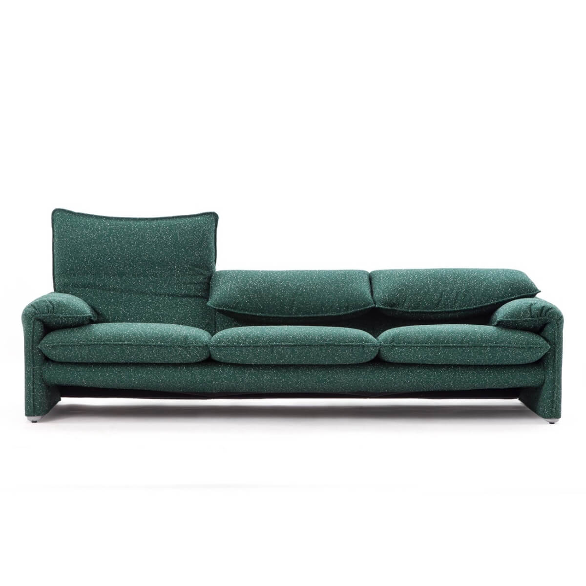 Modern Comfort Cove luxury three-seater sofa – contemporary design with plush cushions and premium upholstery for stylish living spaces