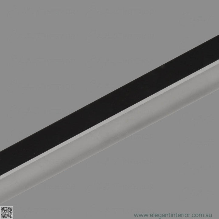 Light detail view of Ella modern pendant light – sleek design with elegant LED illumination