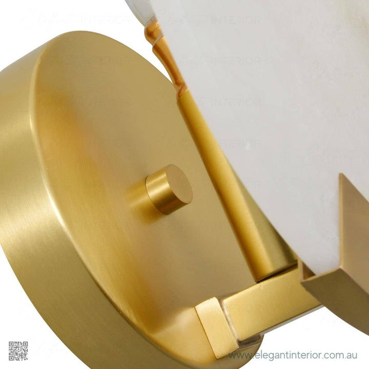 Detail view of Marmar wall light in copper, highlighting premium brass finish and fine texture