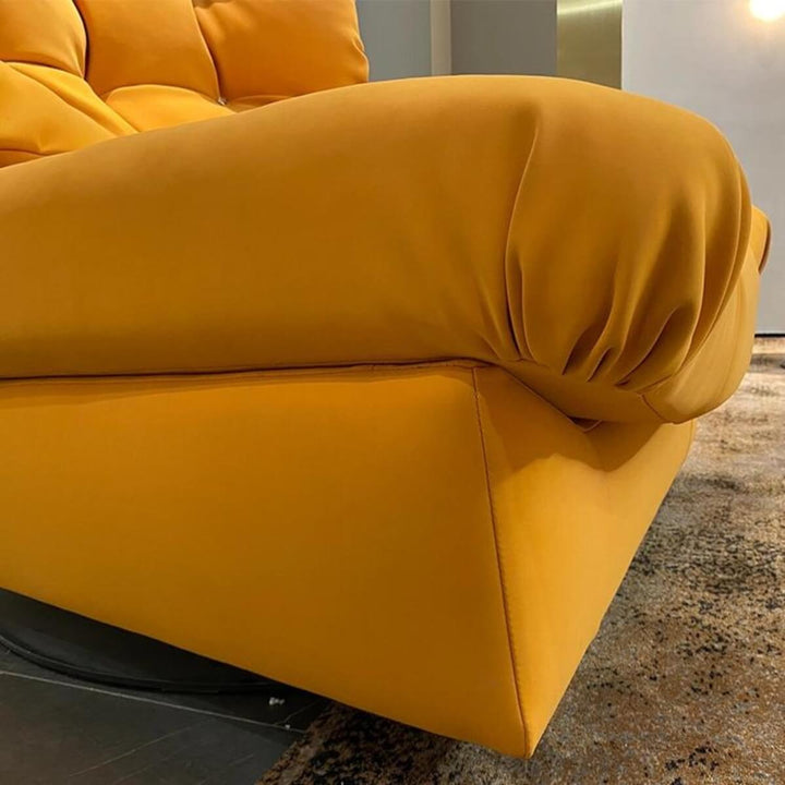 Handle detail view of recliner chair in Australia – close-up of ergonomic reclining mechanism